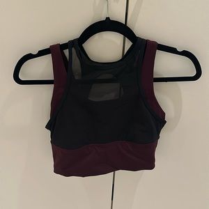 Lululemon Sports Bra in Burgundy and Black Mesh overlay in Size 4